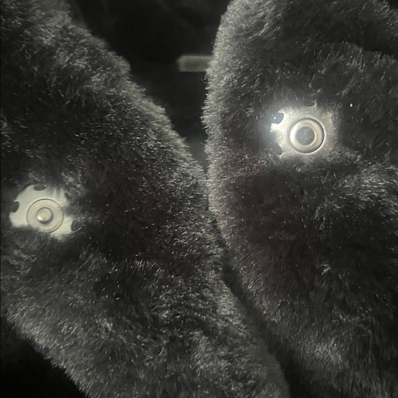 Weatherproof Women's Black Faux Fur Jacket - Picture 7 of 7